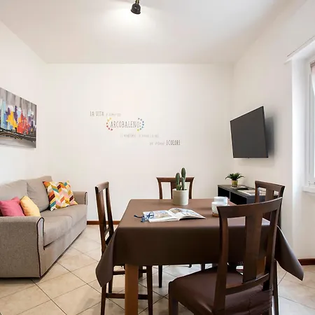 Camesena 40 - 2br For 4 Near Tiburtina * Rome